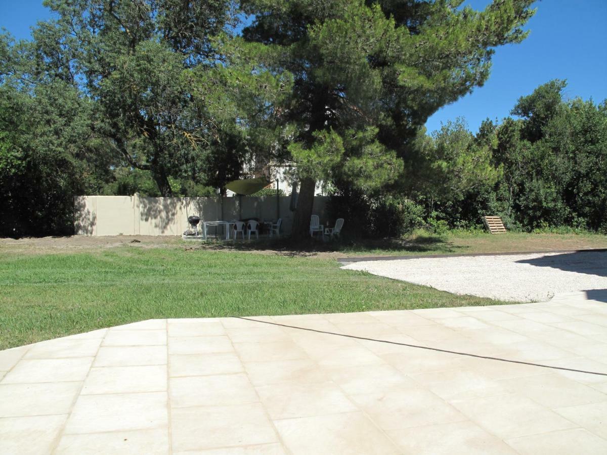 Maebrilu Camargue Provence Panzió Salin-de-Giraud Kültér fotó