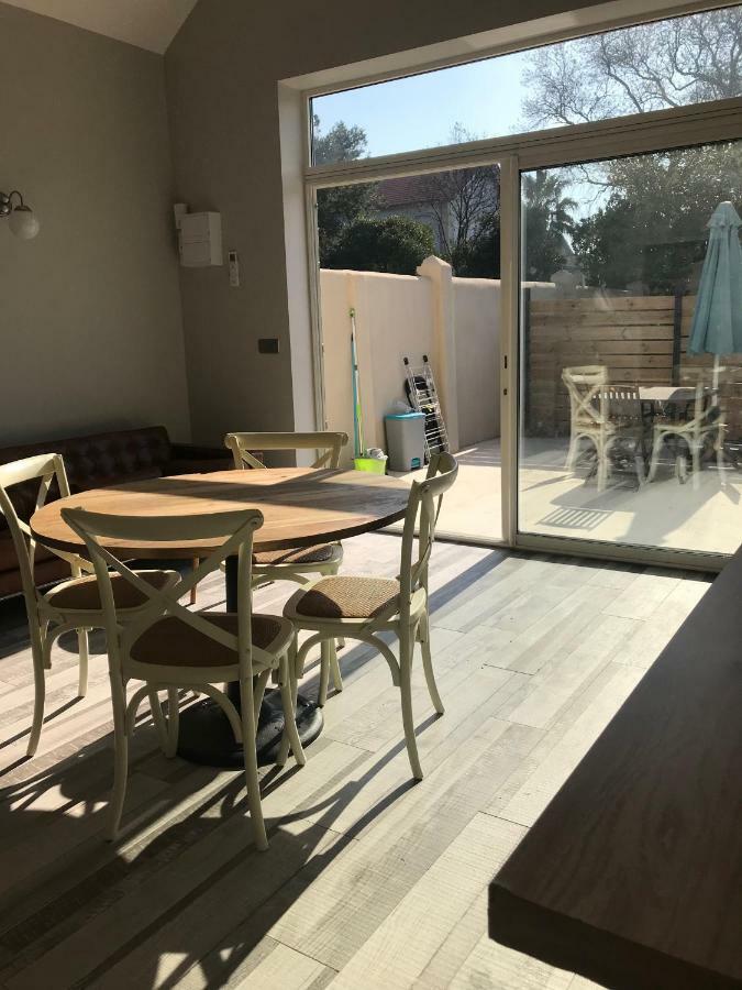 Maebrilu Camargue Provence Panzió Salin-de-Giraud Kültér fotó